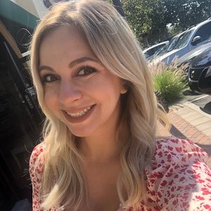 Meet your Posher, Andrea